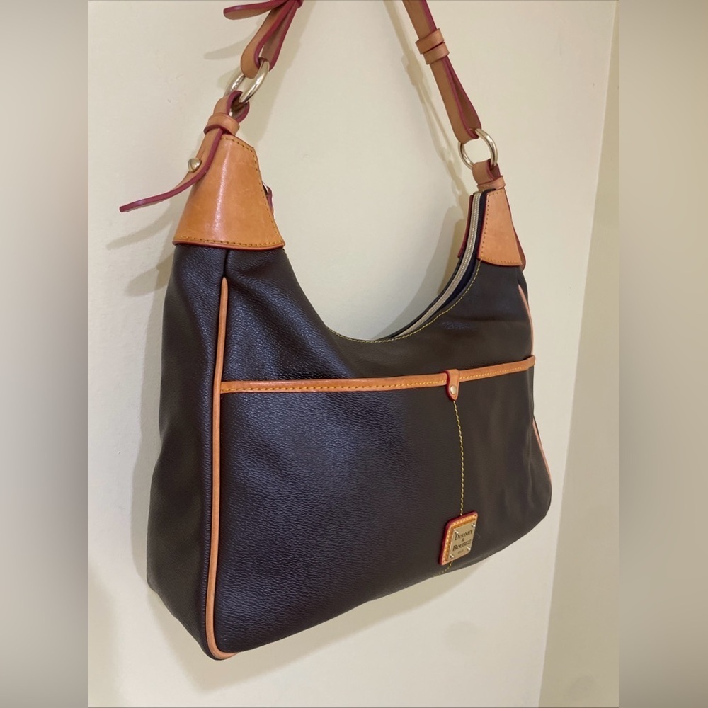Dooney & Bourke Shoulder bag Women’s designer handbag bag